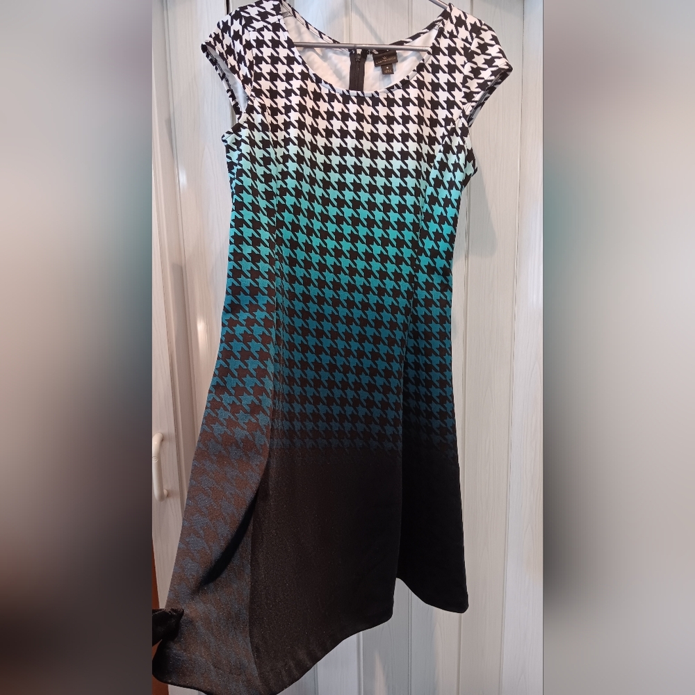 Houndstooth Dress (EUC)